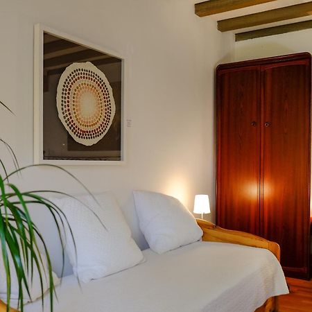 Rhein River Guesthouse - Direkt Am Rhein ليفركوزن المظهر الخارجي الصورة
